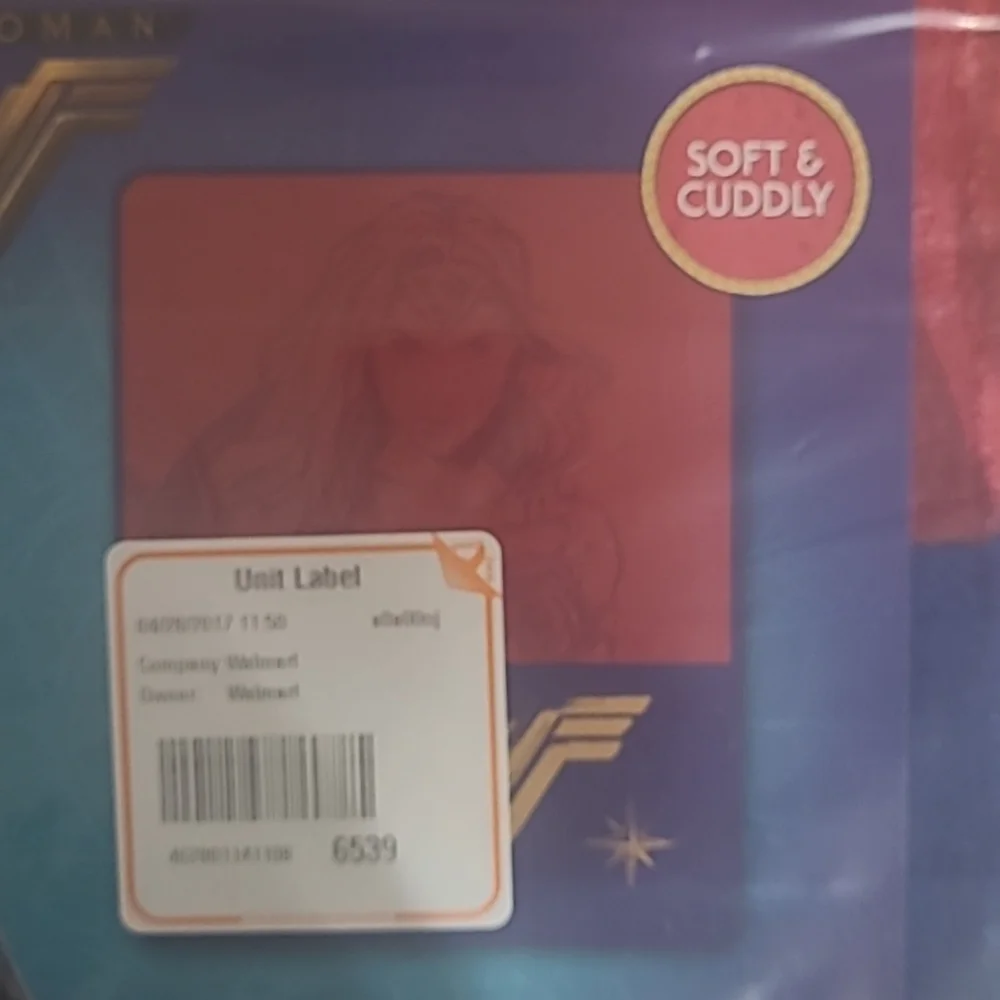 Wonder Woman bundle - Picture 5 of 7